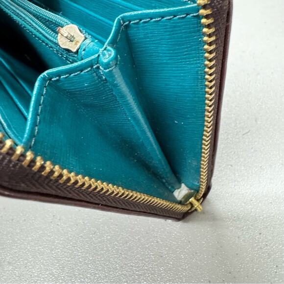 Fossil Burgundy Leather Full Zip Wallet Damaged Vintage - Picture 7 of 8